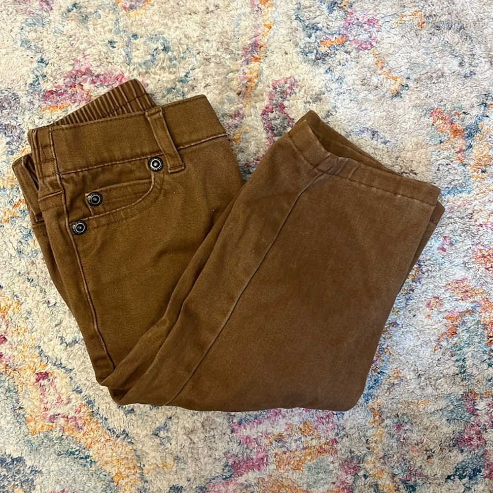 Janie and Jack 12-18 month boys pants, good condition. Pet and smoke free home